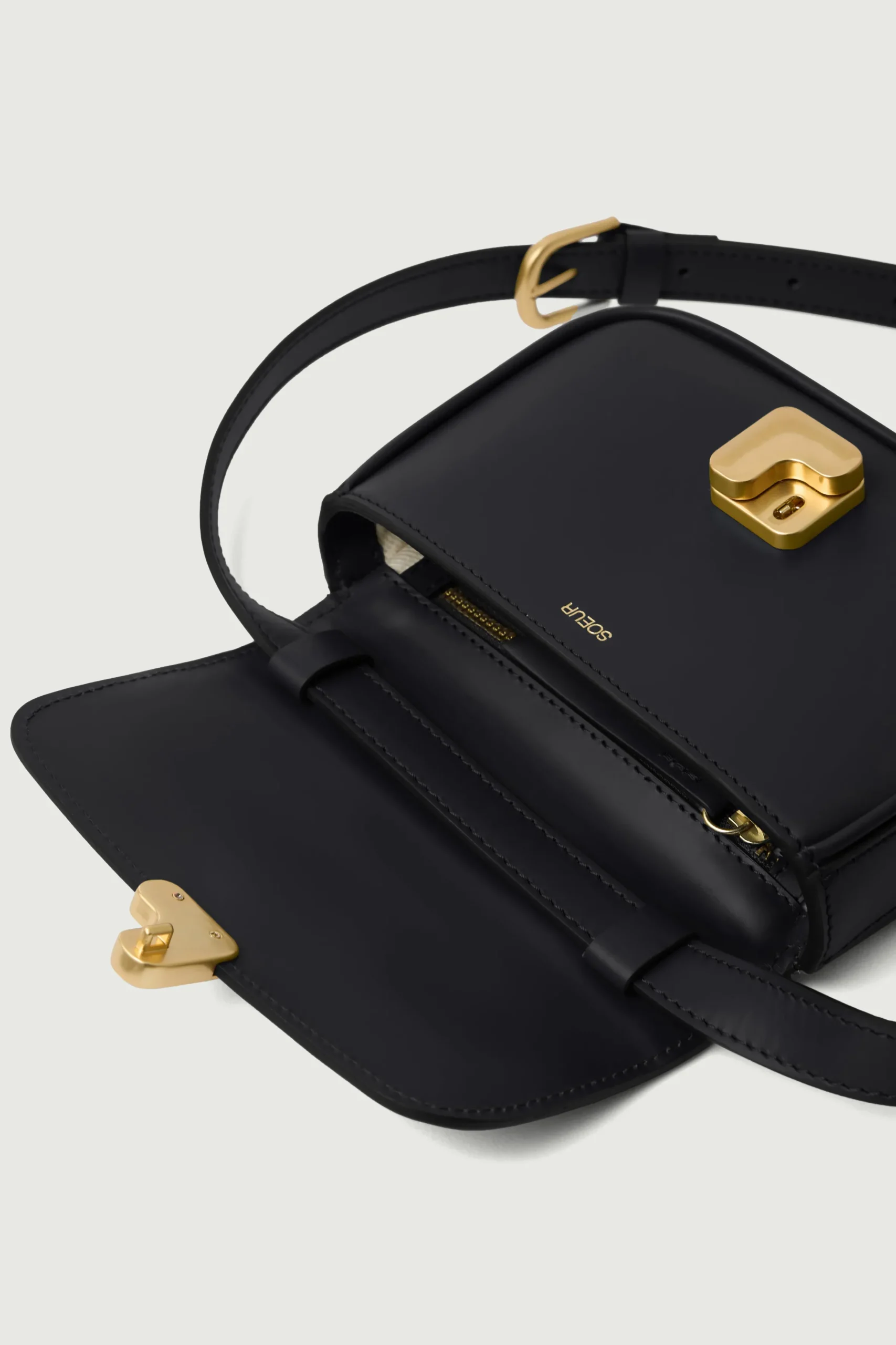 New Soeur sac bell very mini noir